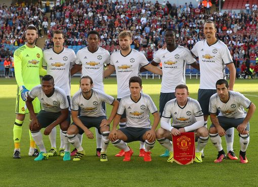 萨阵容中的 萨阵容中的